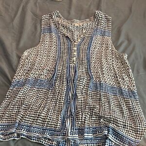 Lucky Brand Geometric Blue and White Blouse